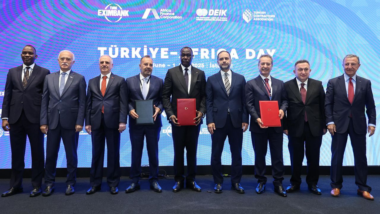 “Reform sürecine önemli katkılarda bulunduk”