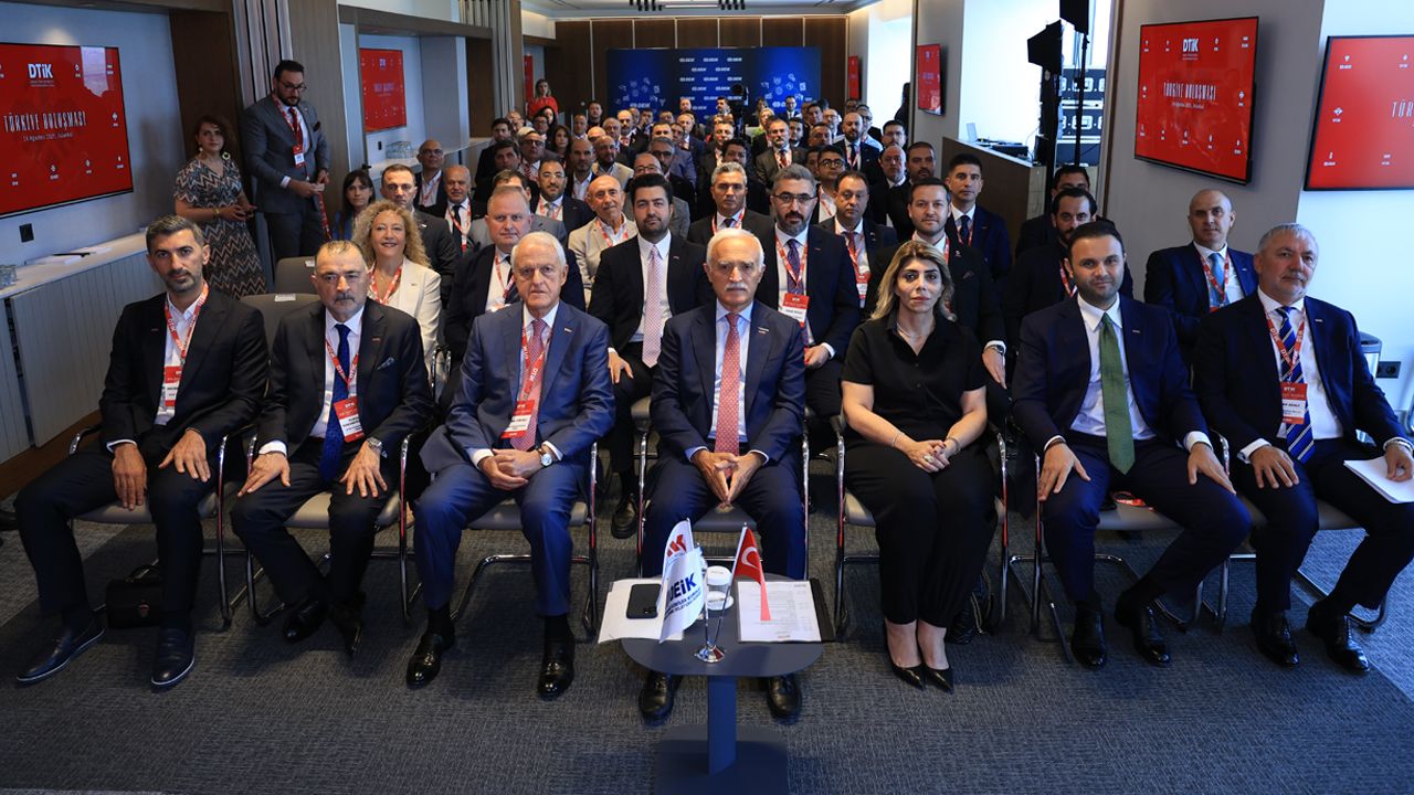 Türk diasporası İstanbul’da biraraya geldi